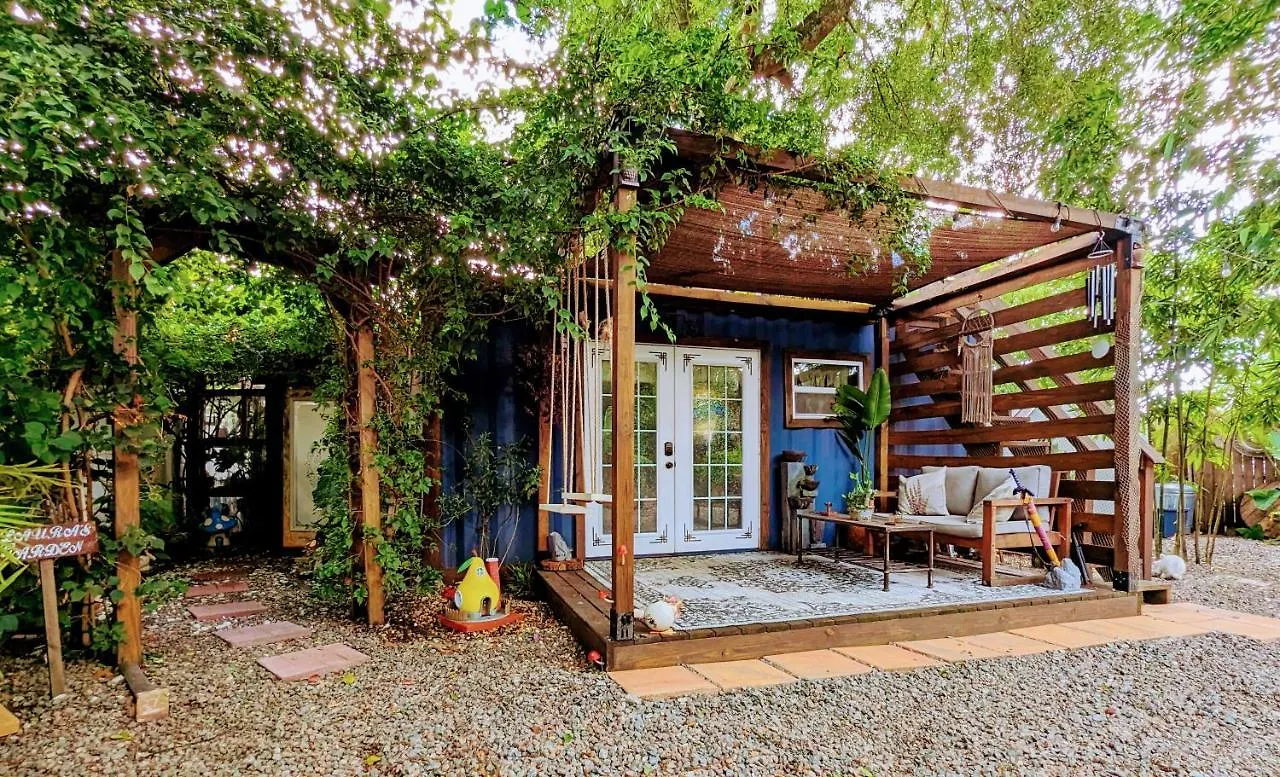 Holiday home Cozy Af Tiny-House Oasis Villa Tampa
