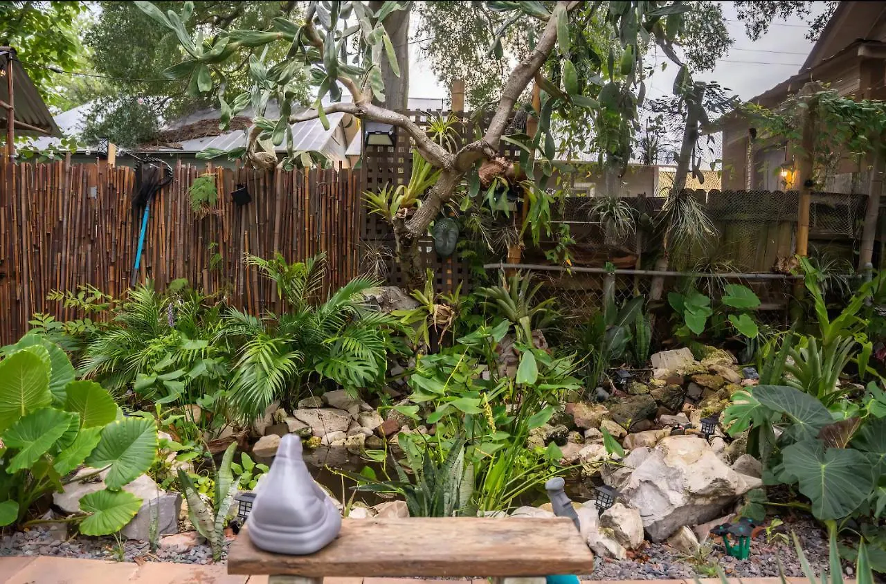 Cozy Af Tiny-House Oasis Villa Tampa 0*,